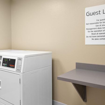 Holiday Inn Express & Suites - Elkhorn - Lake Geneva Area By Ihg Bagian luar foto